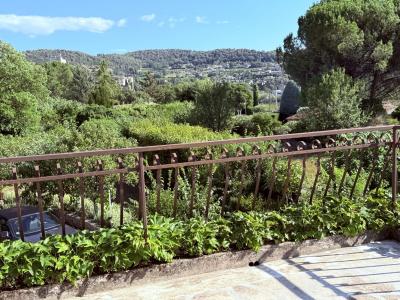 For sale PROCHE VILLAGE 10 rooms 250 m2 Vaucluse (84110) photo 3