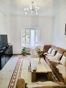 For sale VILLAGE 8 rooms 160 m2 Vaucluse (84150) photo 3