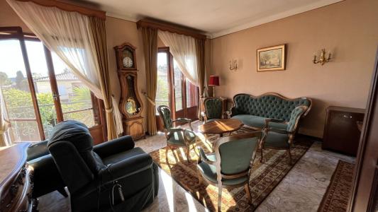 For sale 6 rooms 180 m2 Herault (34210) photo 1