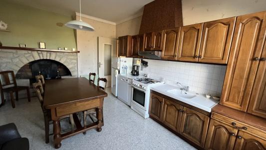 For sale 6 rooms 180 m2 Herault (34210) photo 3