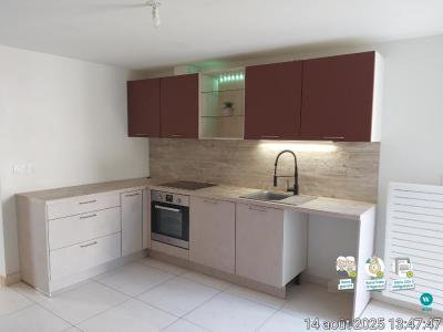 For rent Maisdon-sur-sevre 4 rooms 145 m2 Loire atlantique (44690) photo 0