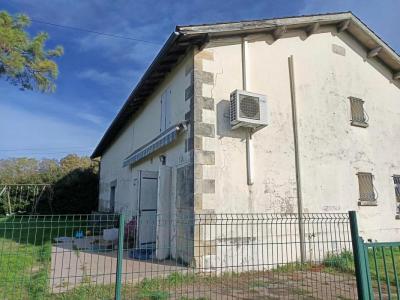 For sale Montagne 5 rooms 109 m2 Gironde (33570) photo 0