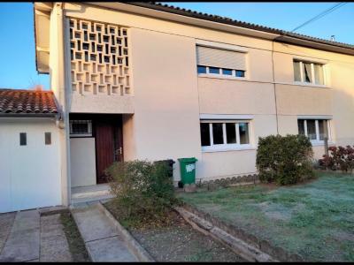 For rent Villenave-d'ornon 4 rooms 85 m2 Gironde (33140) photo 0