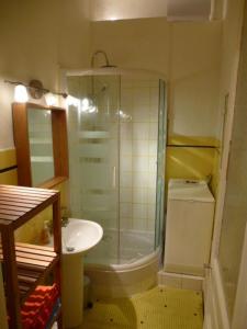 For rent Paris-6eme-arrondissement 2 rooms 52 m2 Paris (75006) photo 2