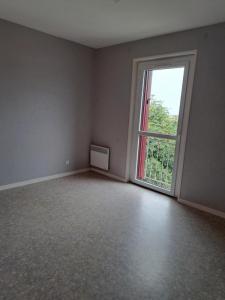 Louer Appartement 69 m2 Saint-sixte