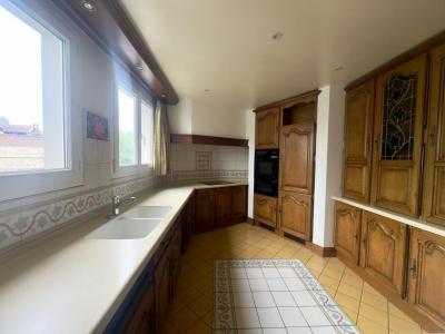 For sale Rouen 5 rooms 111 m2 Seine maritime (76000) photo 2