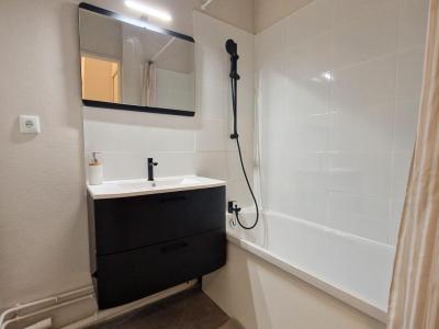 For sale Canteleu 4 rooms 76 m2 Seine maritime (76380) photo 2