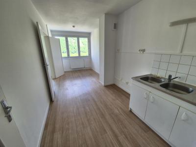 Louer Appartement 100 m2 Bogny-sur-meuse