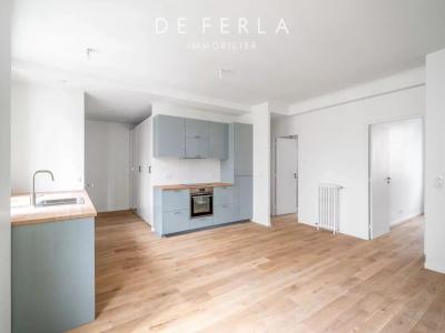 For sale Paris-8eme-arrondissement 4 rooms 84 m2 Paris (75008) photo 2
