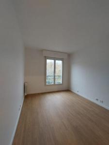For rent Vaucresson 3 rooms 69 m2 Hauts de Seine (92420) photo 4