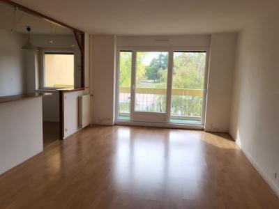 Annonce Location 3 pices Appartement Elancourt 78