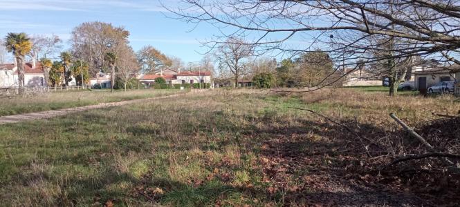 For sale Gaillan-en-medoc 1080 m2 Gironde (33340) photo 0