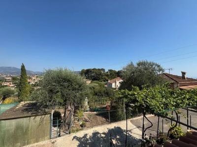 Louer Appartement 57 m2 Nice