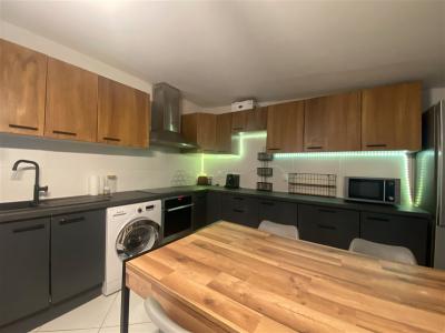 For rent Begles 2 rooms 47 m2 Gironde (33130) photo 2