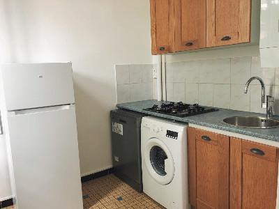 Louer Appartement 32 m2 Toulon