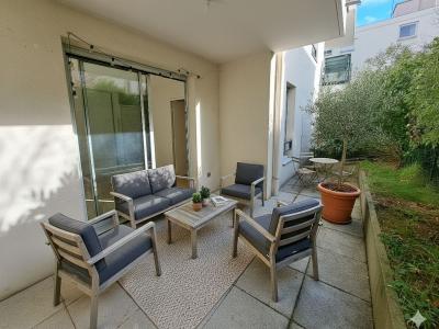 For sale Lyon-8eme-arrondissement 2 rooms 44 m2 Rhone (69008) photo 4