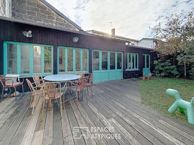 For sale Bouscat 127 rooms 200 m2 Gironde (33110) photo 0