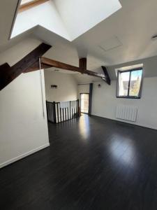 For rent Champagne-sur-oise 2 rooms 47 m2 Val d'Oise (95660) photo 1