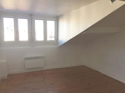 For rent Clermont-ferrand 1 room 21 m2 Puy de dome (63000) photo 3