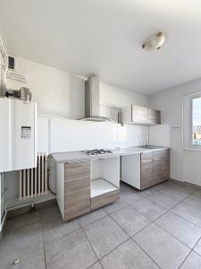 For rent Clermont-ferrand 4 rooms 68 m2 Puy de dome (63000) photo 0