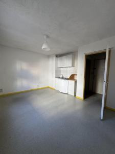 For rent Clermont-ferrand 1 room 23 m2 Puy de dome (63000) photo 1