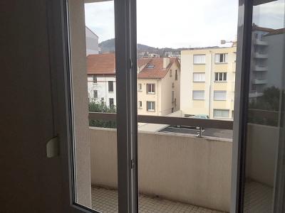 For rent Clermont-ferrand 2 rooms 42 m2 Puy de dome (63000) photo 1