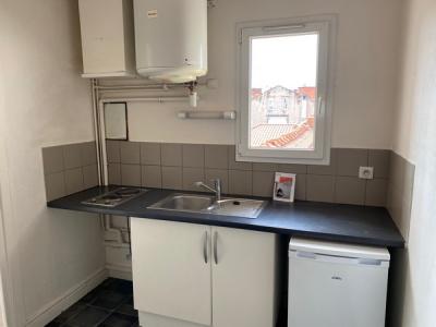 For rent Clermont-ferrand 1 room 21 m2 Puy de dome (63000) photo 1