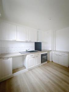 For rent Beaumont 3 rooms 72 m2 Puy de dome (63110) photo 4