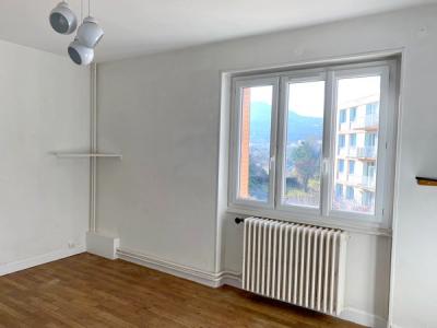 Louer Appartement 106 m2 Clermont-ferrand
