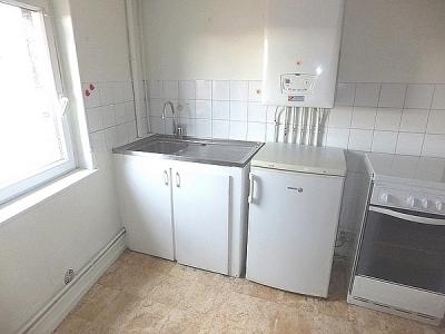 For rent Clermont-ferrand 2 rooms 33 m2 Puy de dome (63000) photo 2