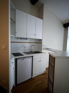 For rent Clermont-ferrand 1 room 24 m2 Puy de dome (63000) photo 2