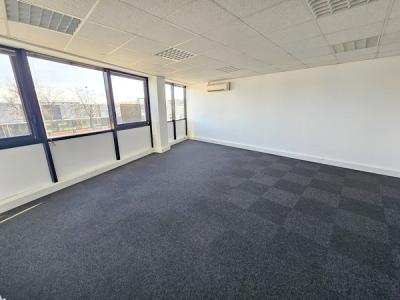 Louer Bureau 274 m2 Clermont-ferrand