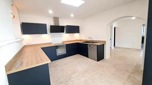 Acheter Immeuble 310 m2 Saintes-maries-de-la-mer