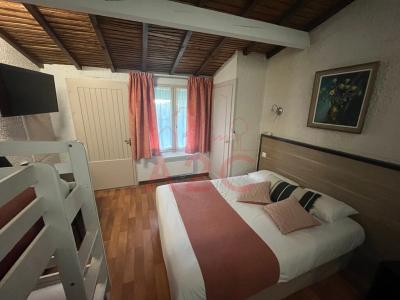 For sale Herbiers 1000 m2 Vendee (85500) photo 2