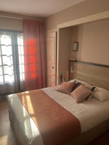 For sale Herbiers 1000 m2 Vendee (85500) photo 3