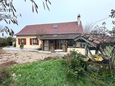 For sale Saint-jory-de-chalais 3 rooms 72 m2 Dordogne (24800) photo 1