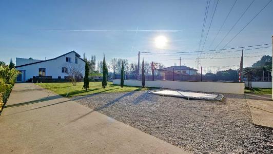 Annonce Vente 5 pices Maison Decines-charpieu 69