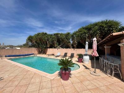 For sale centre ville, autoroute,  4 rooms 130 m2 Herault (34110) photo 0
