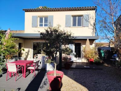 For sale Maubec 4 rooms 87 m2 Vaucluse (84660) photo 0