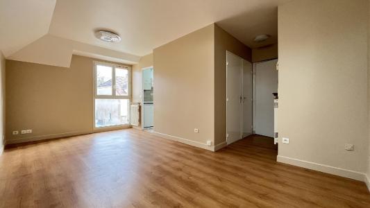 For rent Louvres 1 room 25 m2 Val d'Oise (95380) photo 0