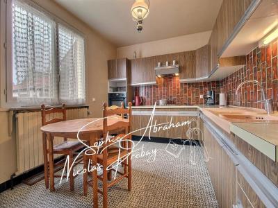 For sale Angerville 4 rooms 137 m2 Essonne (91670) photo 2