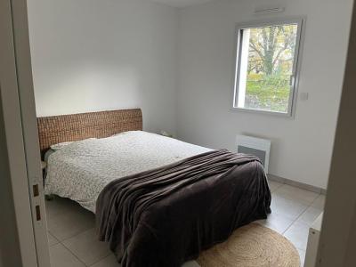 Louer Appartement 70 m2 Gorges