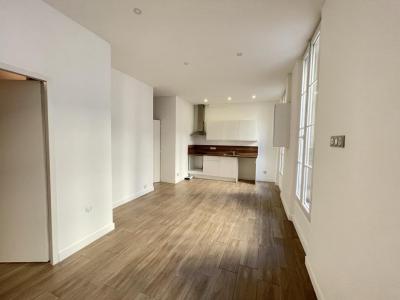 For rent Marseille-2eme-arrondissement 3 rooms 50 m2 Bouches du Rhone (13002) photo 0