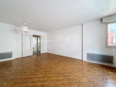 For rent Lyon-2eme-arrondissement 3 rooms 70 m2 Rhone (69002) photo 2