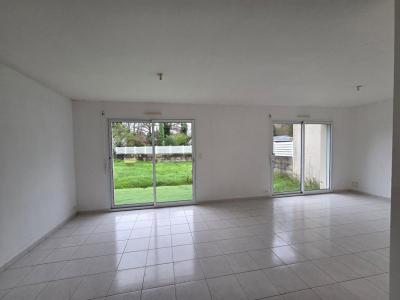 For sale Ploemel 4 rooms 77 m2 Morbihan (56400) photo 1