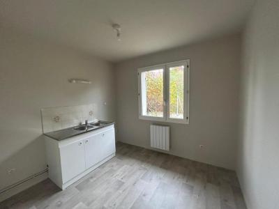 Louer Maison 93 m2 Rogny-les-sept-ecluses