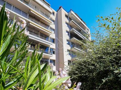 For sale Caluire-et-cuire 4 rooms 103 m2 Rhone (69300) photo 1