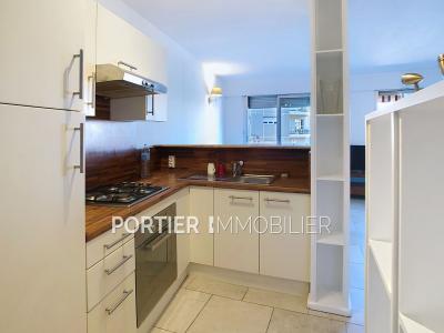 Louer Appartement 47 m2 Antibes