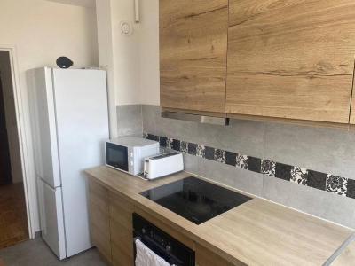 Louer Appartement Fontenay-le-fleury 721 euros