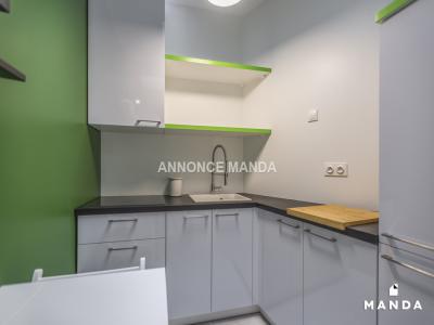 For rent Paris-18eme-arrondissement 2 rooms 33 m2 Paris (75018) photo 0